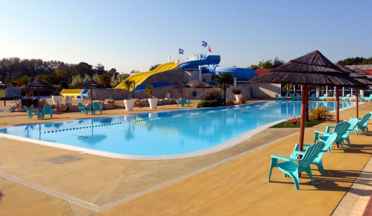 Camping Les Charmettes- Ле-Мат Екстер'єр фото